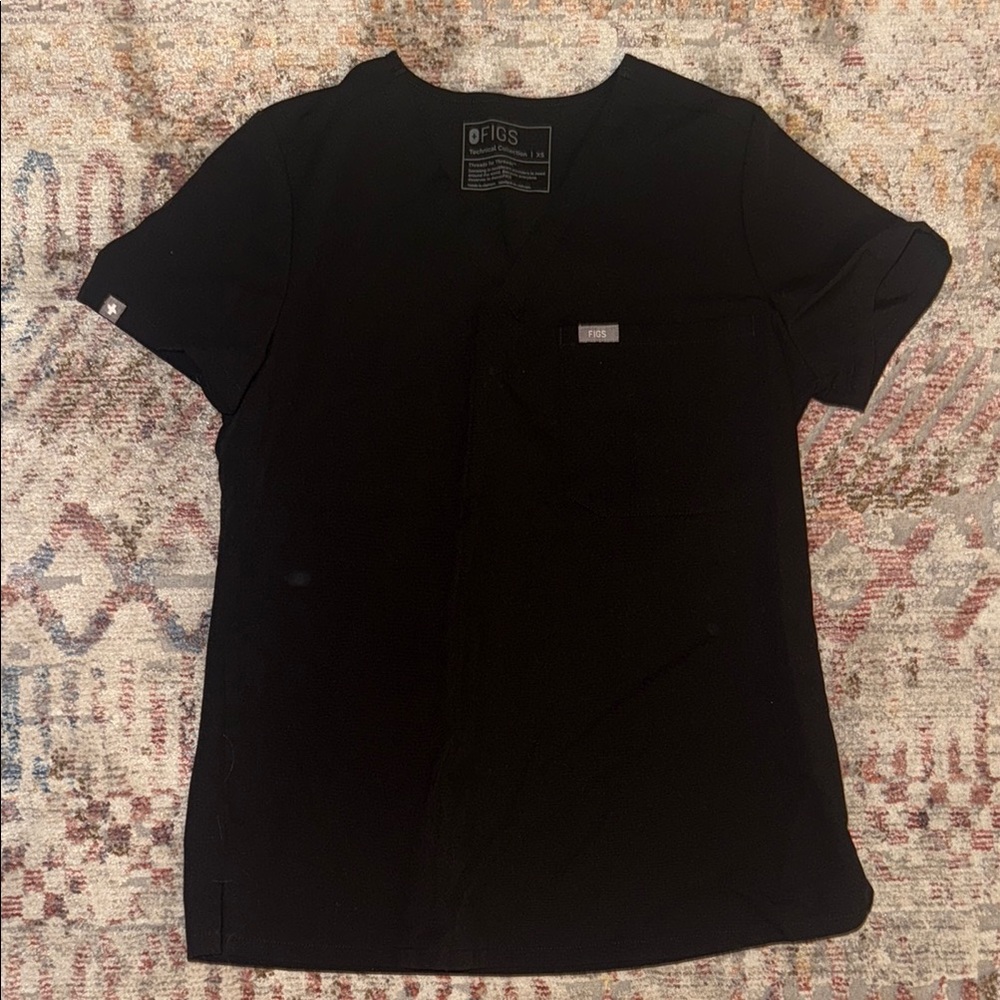 FIGS Women’s XS One Pocket Black Scrub Top